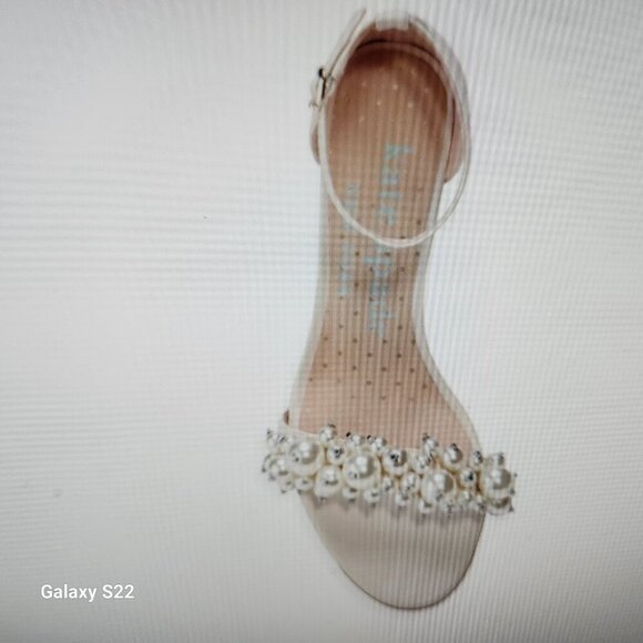 NIB Kate Spade Rosa Pearl Leather Heels. Size 9 - Picture 8 of 15